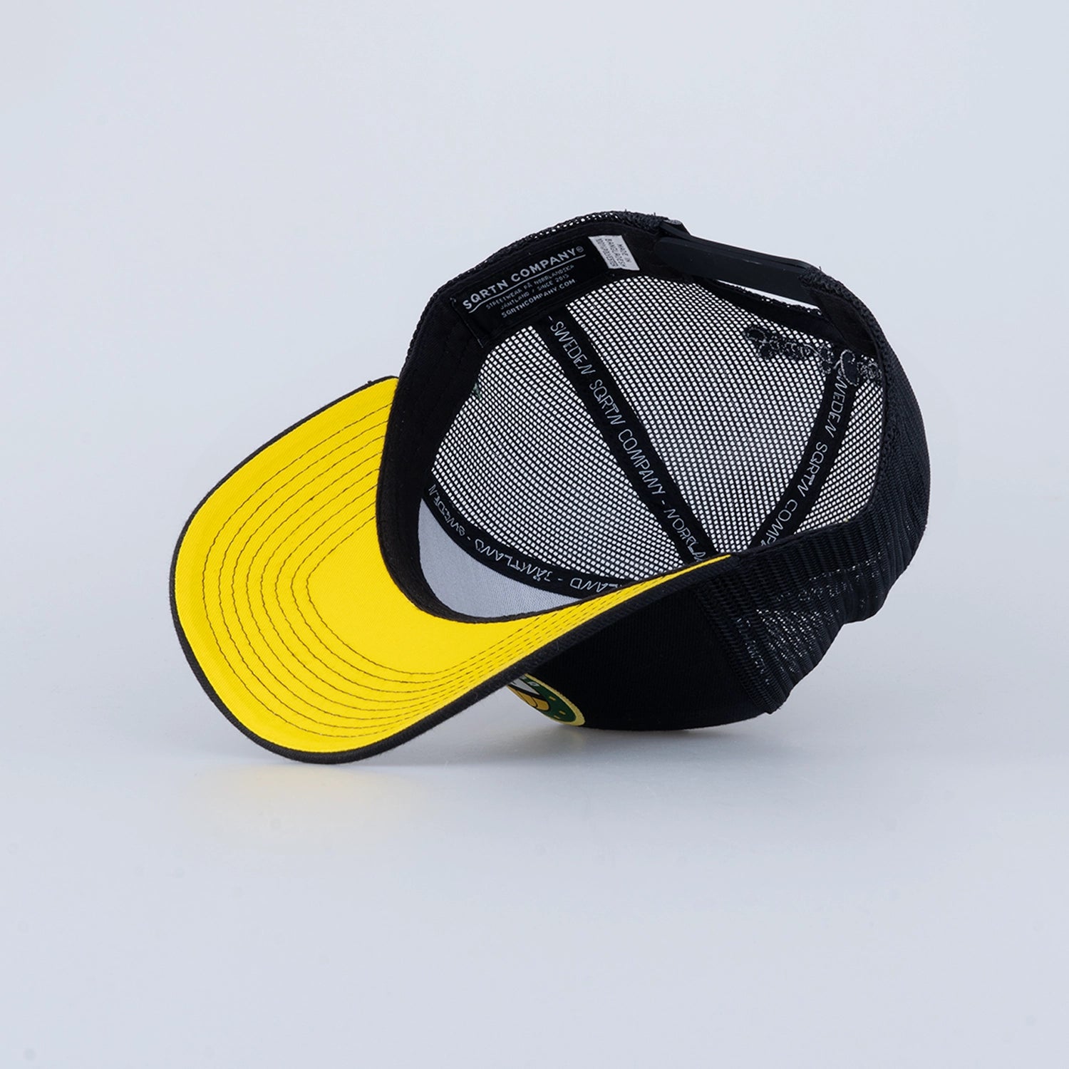 KUPOLEN TRUCKER KEPS - HOOKED ÖIK BLACK