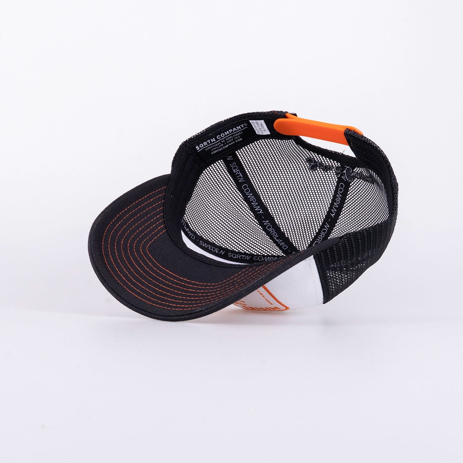 NISSES LOW TRUCKER KEPS - WHITE