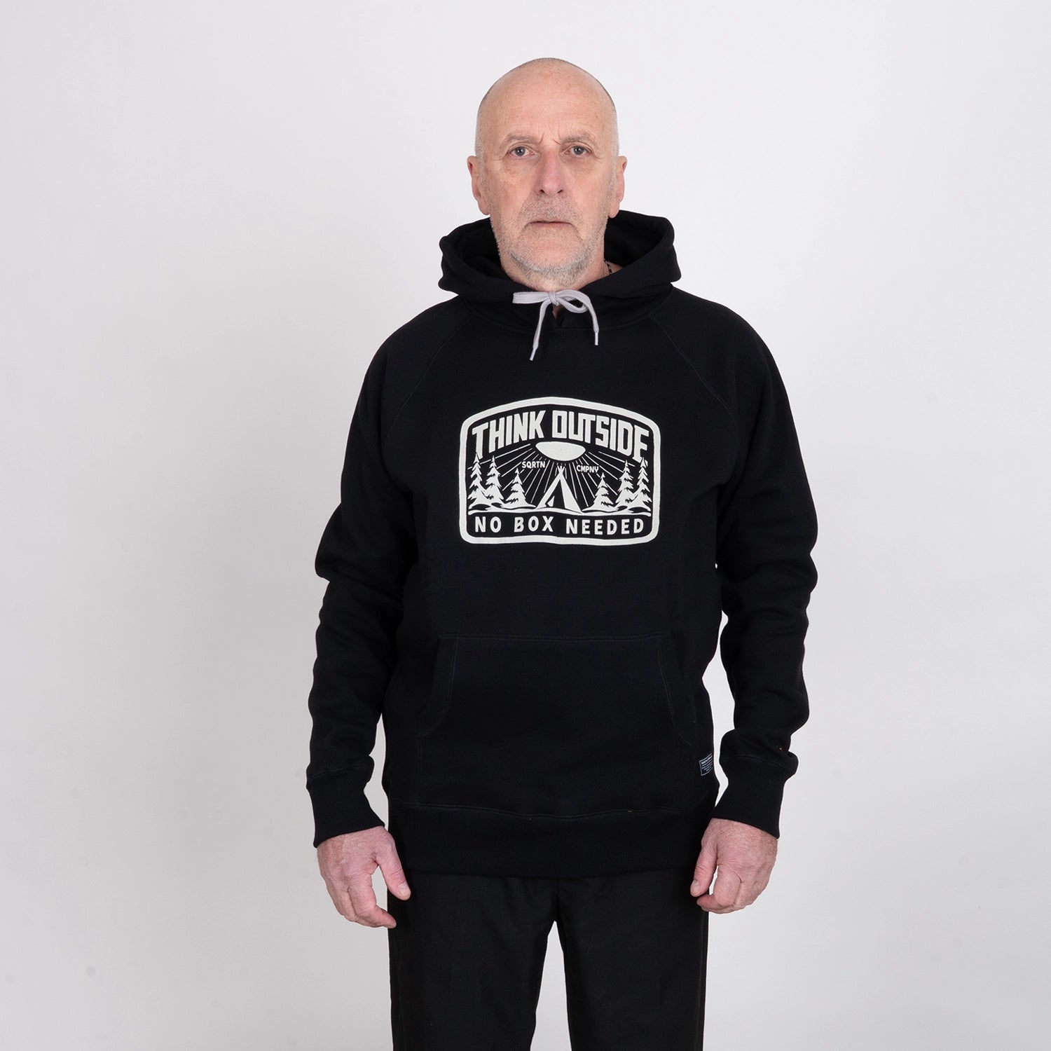 OUTSIDE 2 HOODIE - BLACK