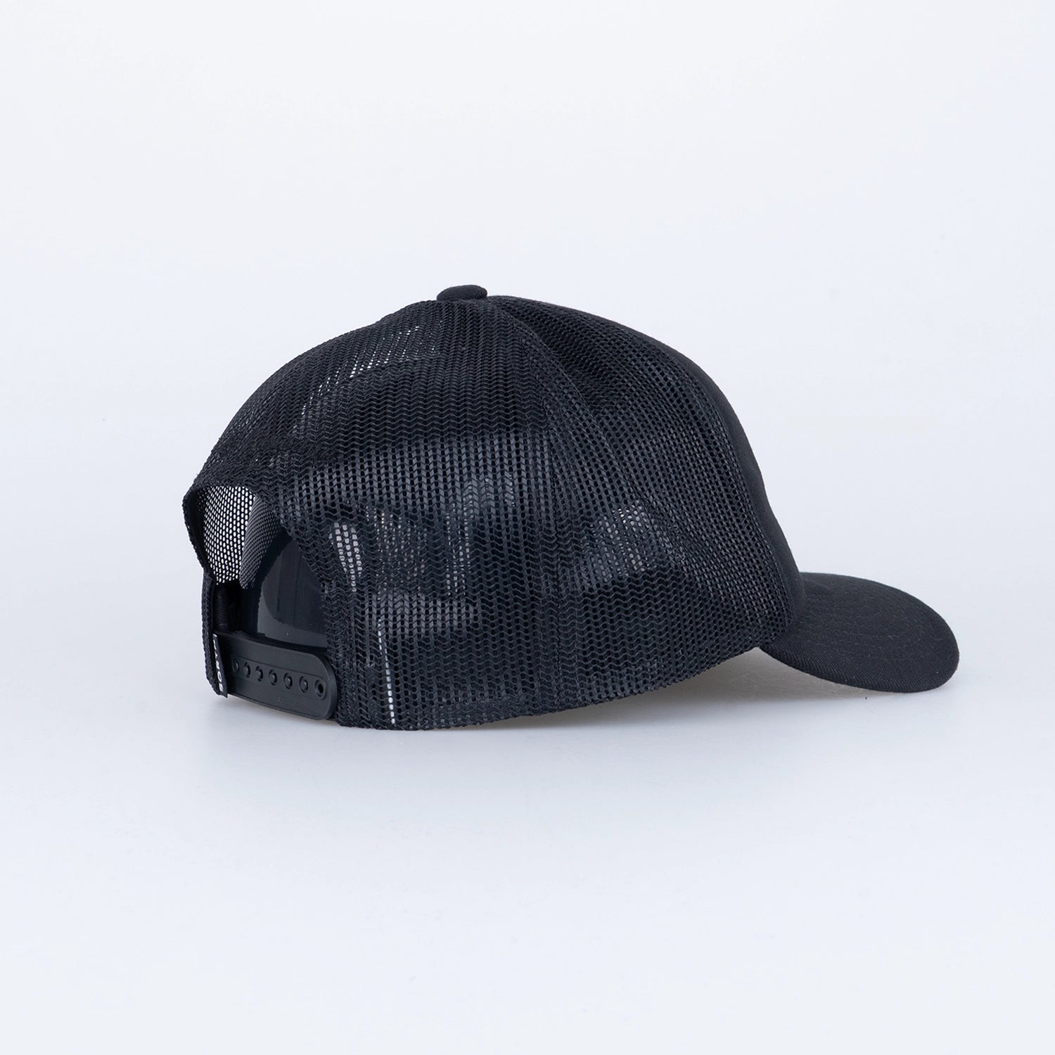 RETRO FOAM TRUCKER KEPS - HOOKED BLACK