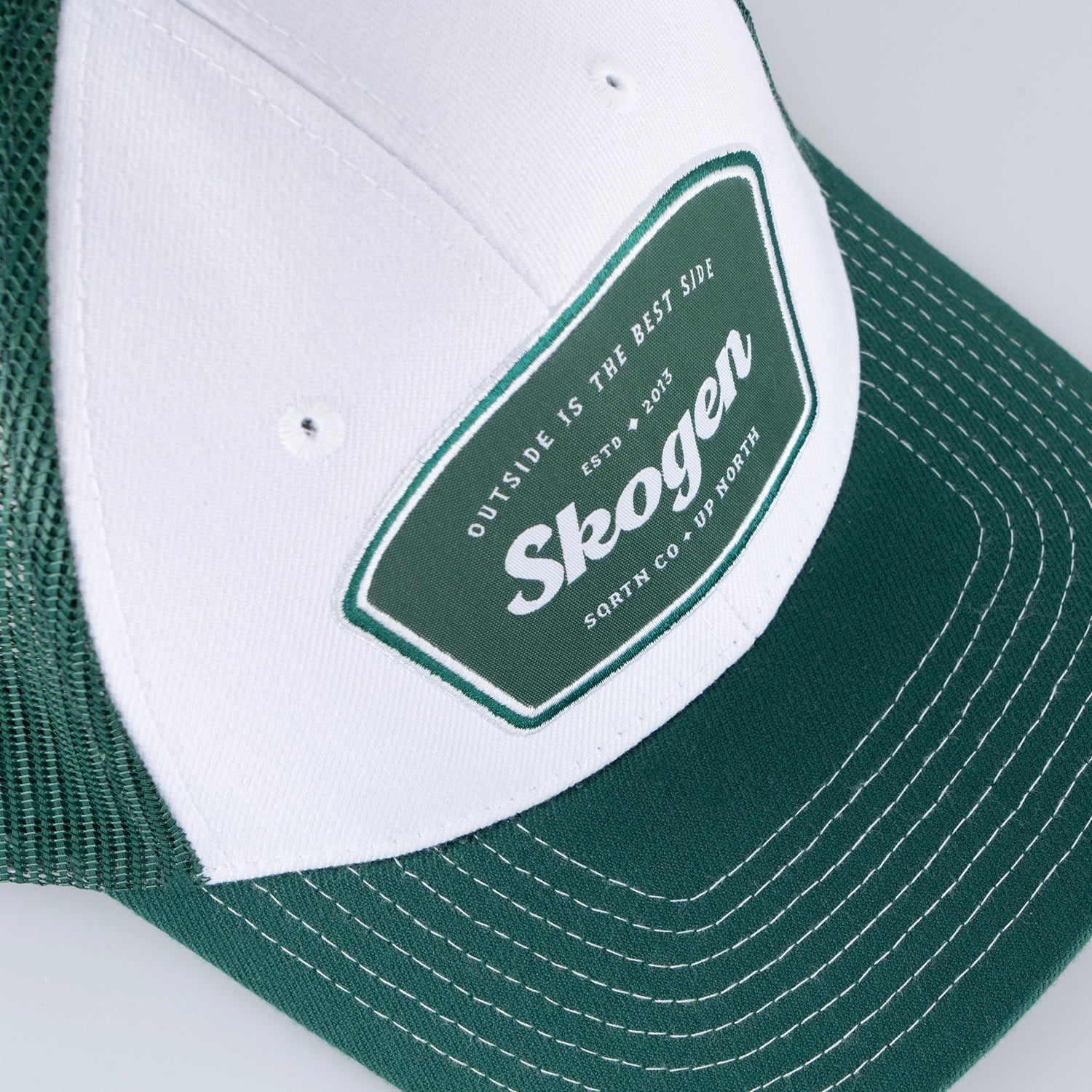 VILDMARKEN TRUCKER LOW KEPS - WHITE