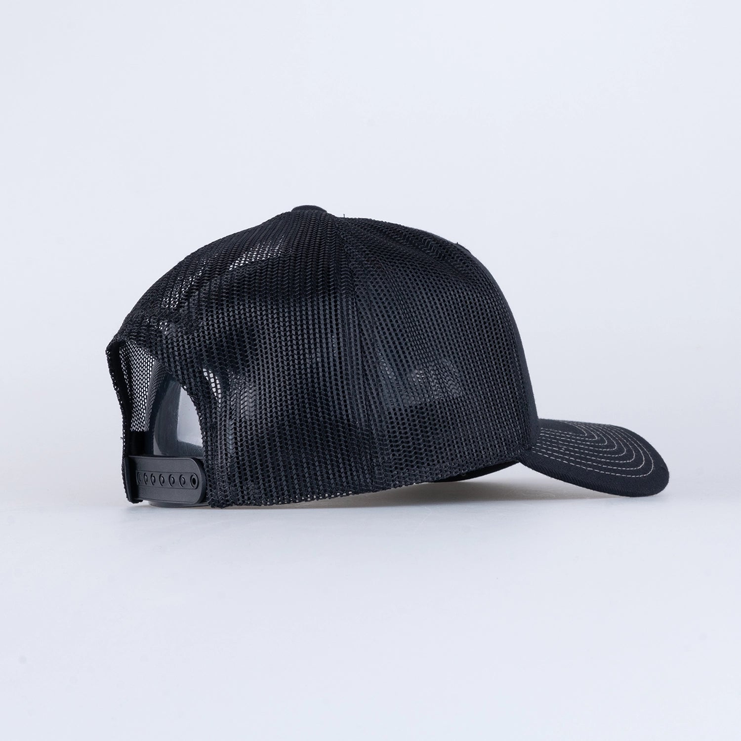 CATCH TRUCKER KEPS - HOOKED BLACK