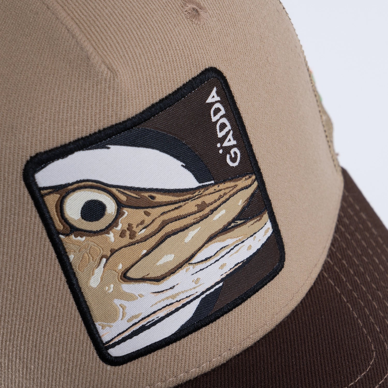 GÄDDA TRUCKER KEPS - HOOKED KHAKI
