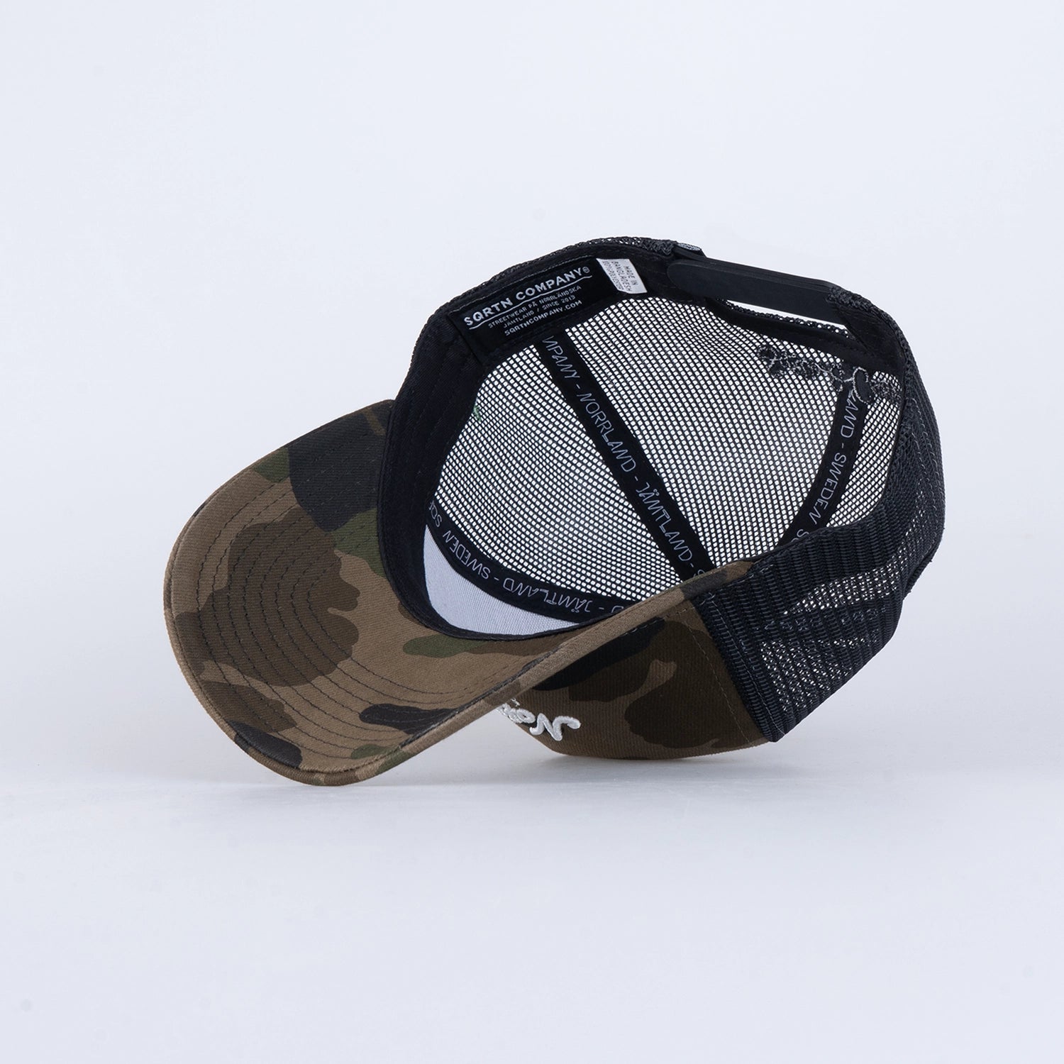 TGN SCRIPT TRUCKER KEPS - HOOKED CAMO