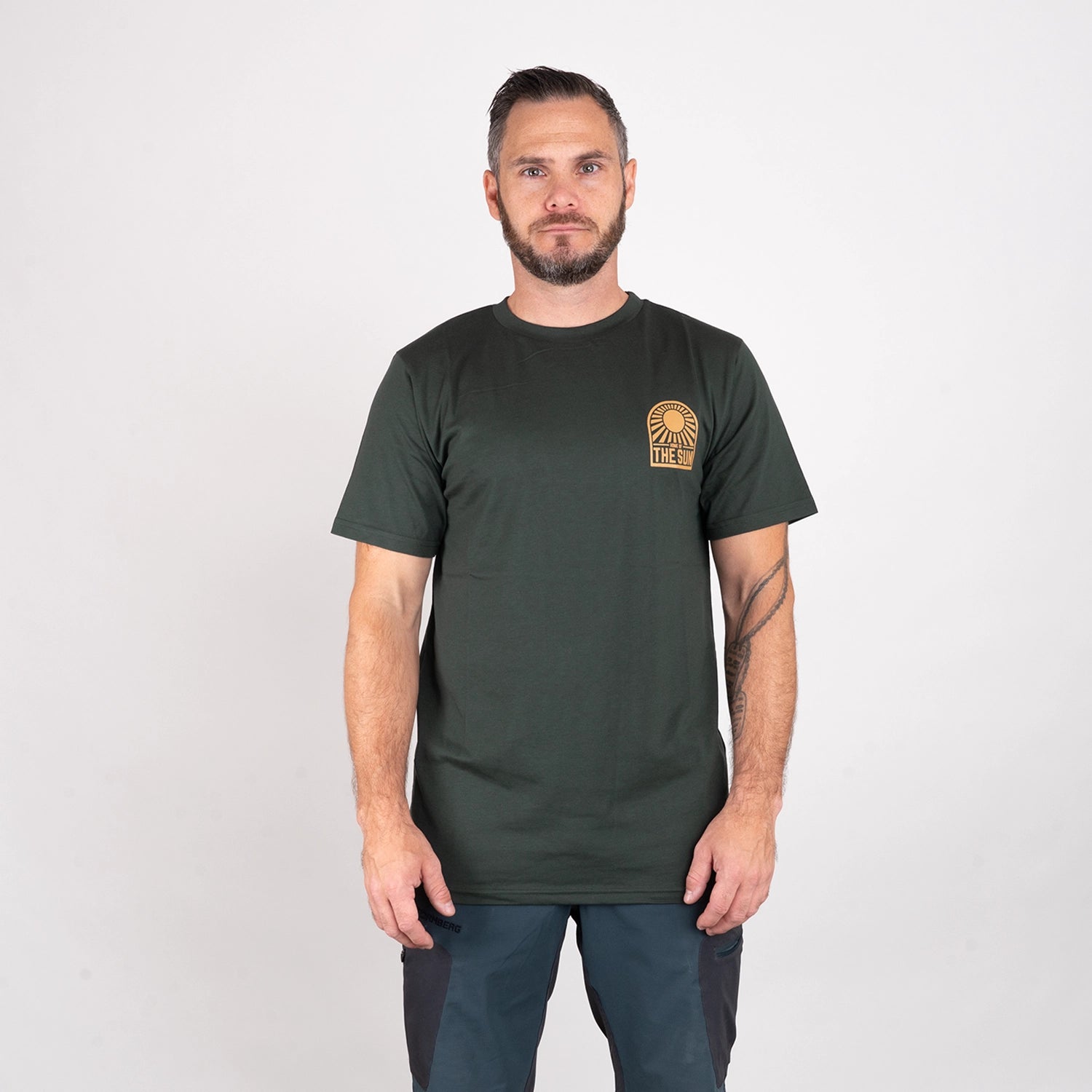 ÄLGHORN T-SHIRT - DARK OLIVE