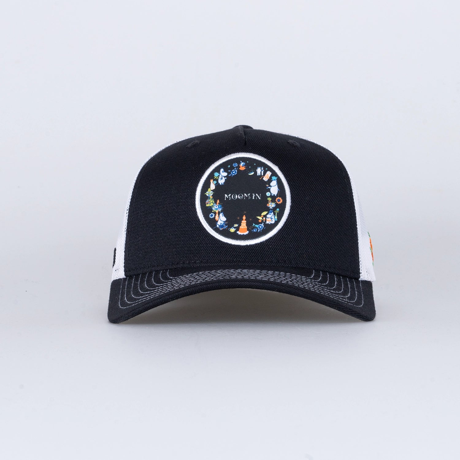 MUMIN CIRCLE TRUCKER KEPS - BLACK