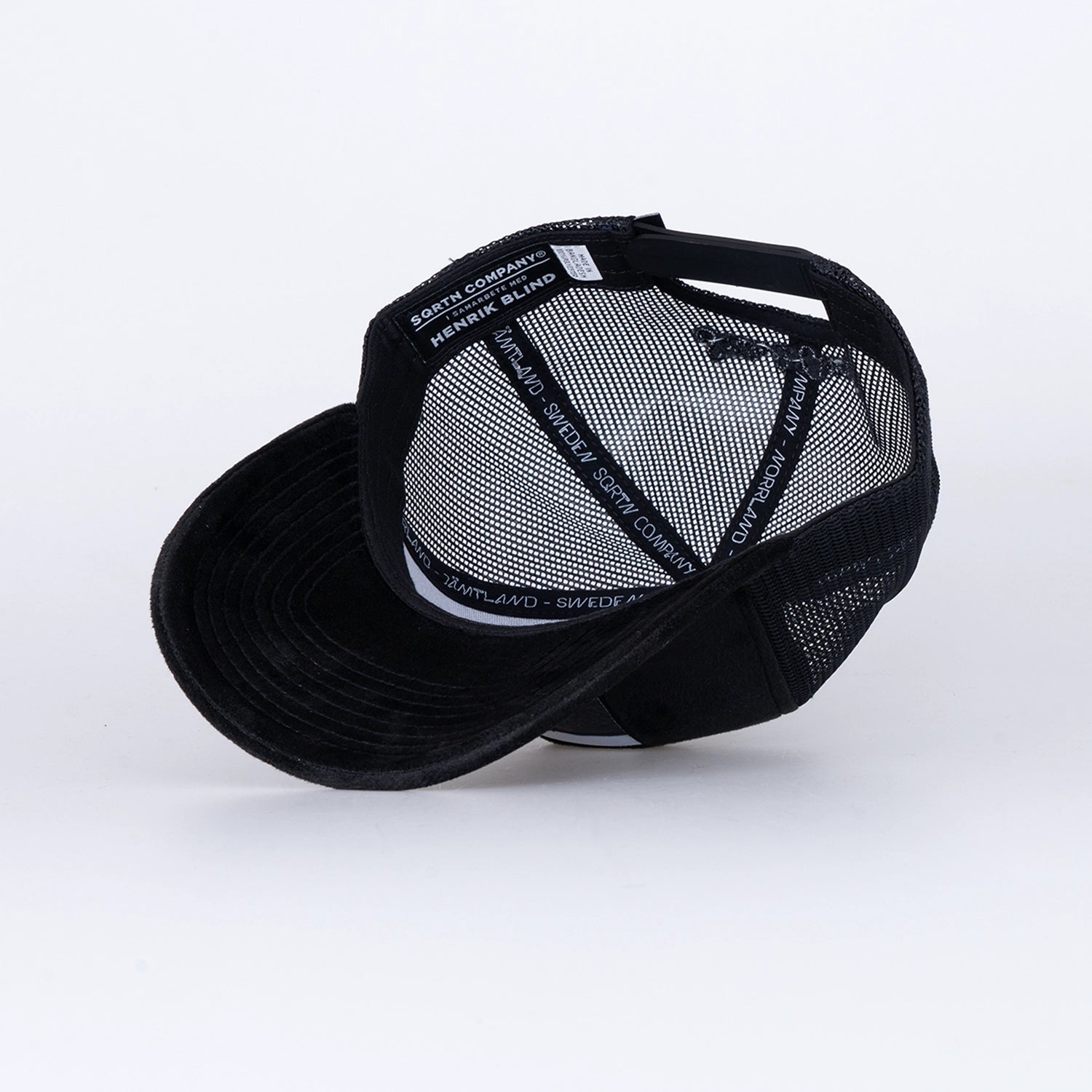 ENFALDEN VELVET TRUCKER KEPS - BLACK