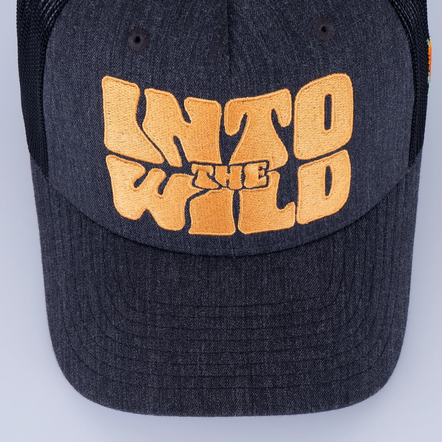 INTO TRUCKER KEPS - HOOKED DARK GREY