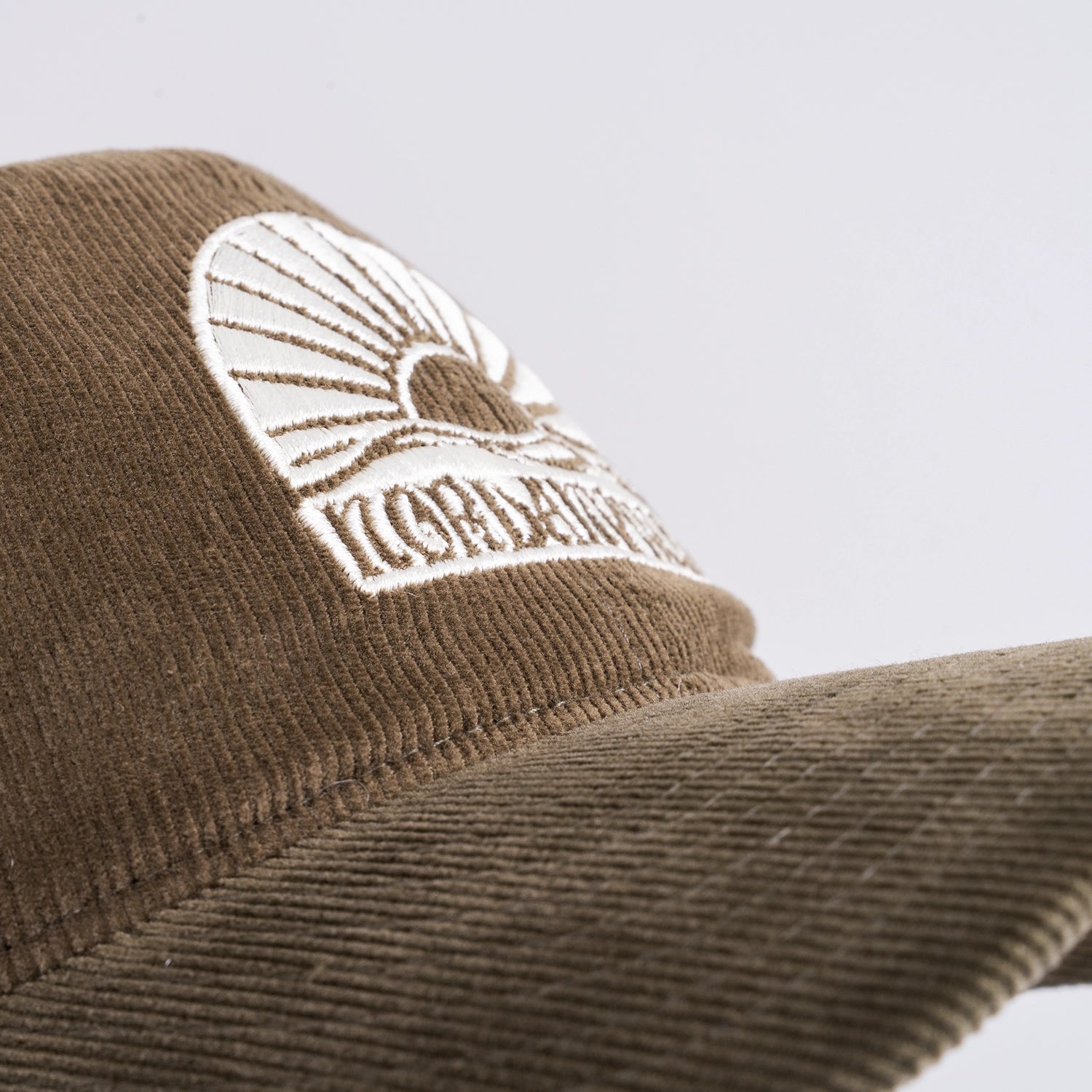 NORDAN EMBLEM DAD CAP - OLIVE CORDUROY