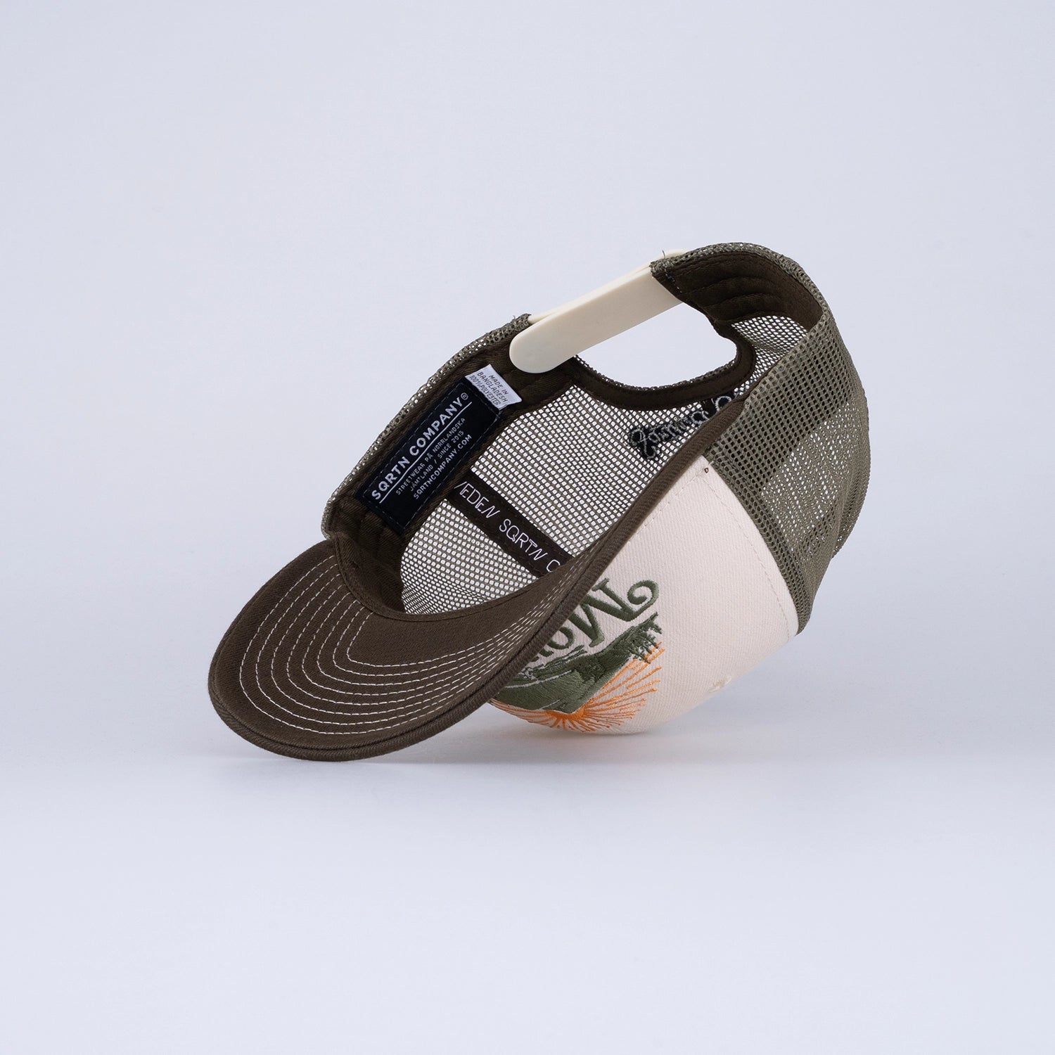RIVERS & TREES TRUCKER LOW KEPS - SAND