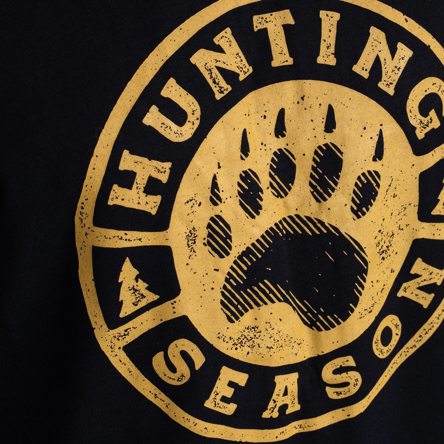 SEASON T-SHIRT - BLACK