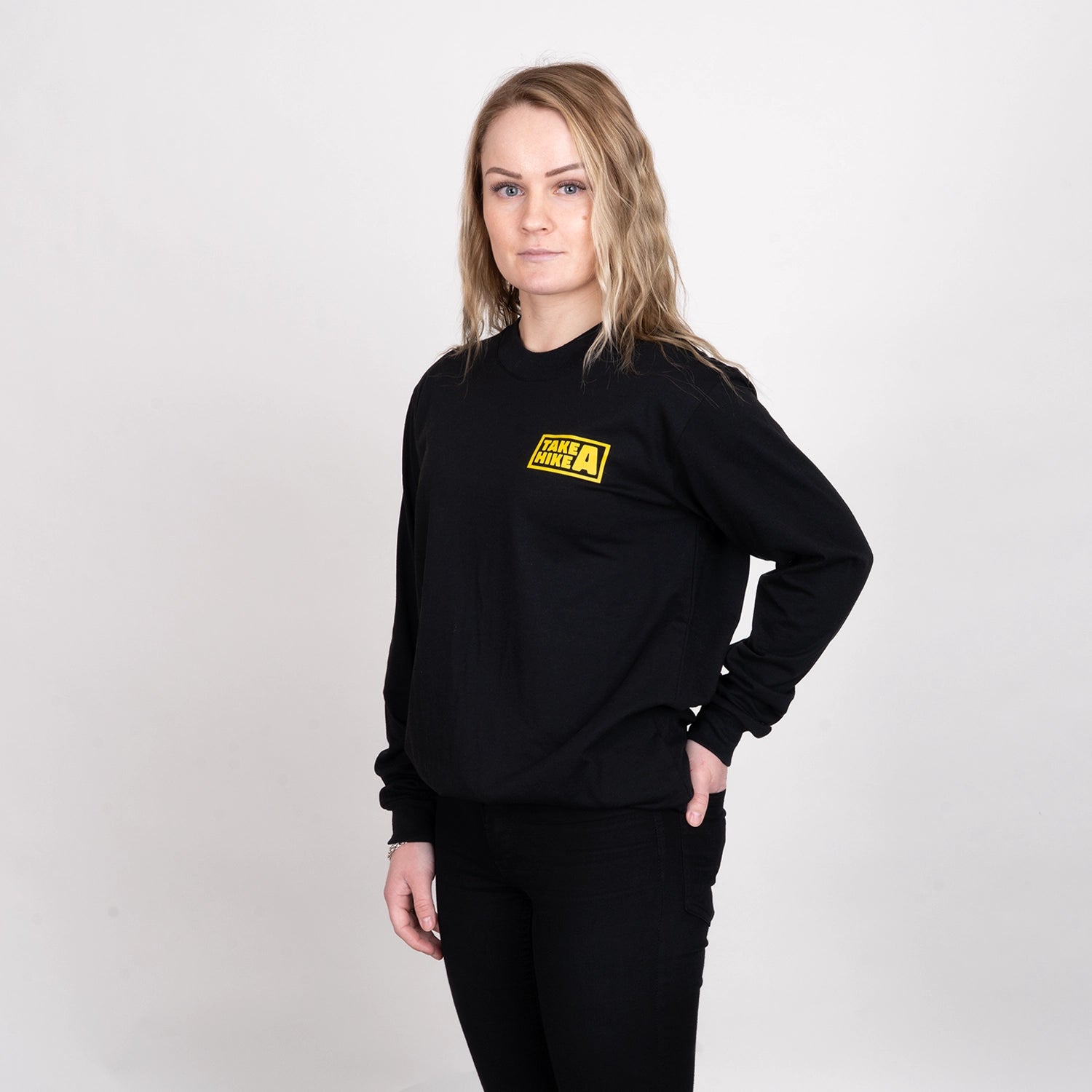TAKE A HIKE LONGSLEEVE - BLACK